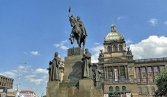 Znalezione obrazy dla zapytania pomnik witego wacaw Czechy